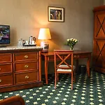 Aparthotel Komoda Club