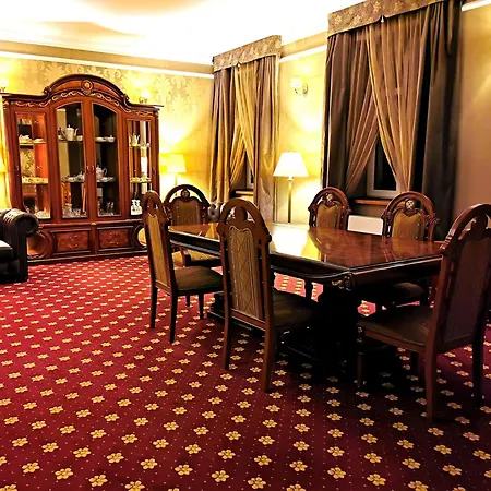 Komoda Club Apart-hotel