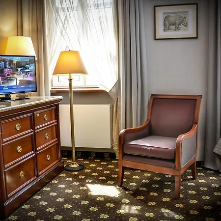 Komoda Club Apart-hotel 4*