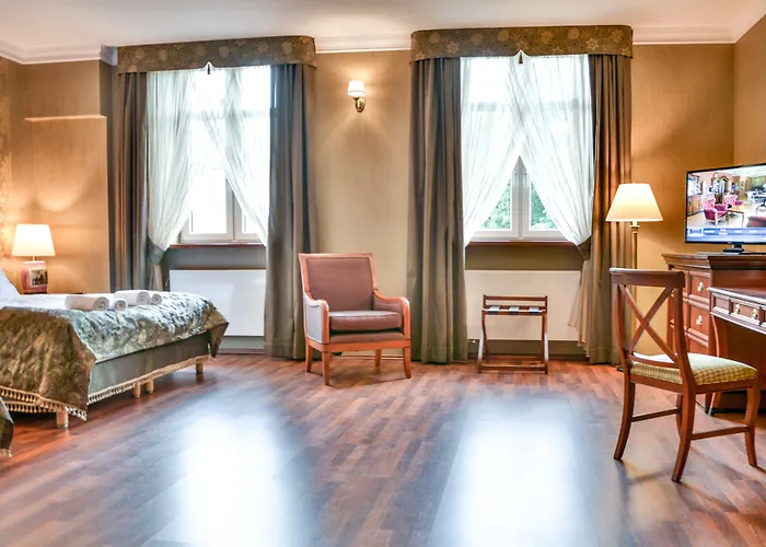 Aparthotel Komoda Club