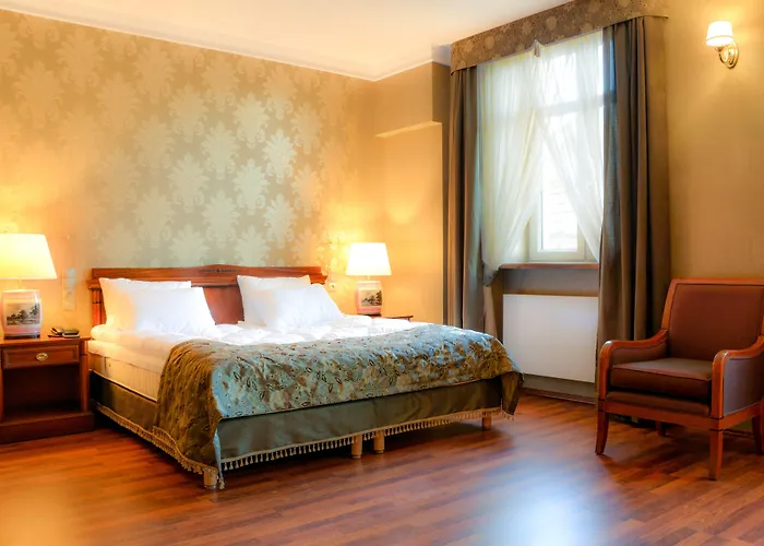 Komoda Club Aparthotel