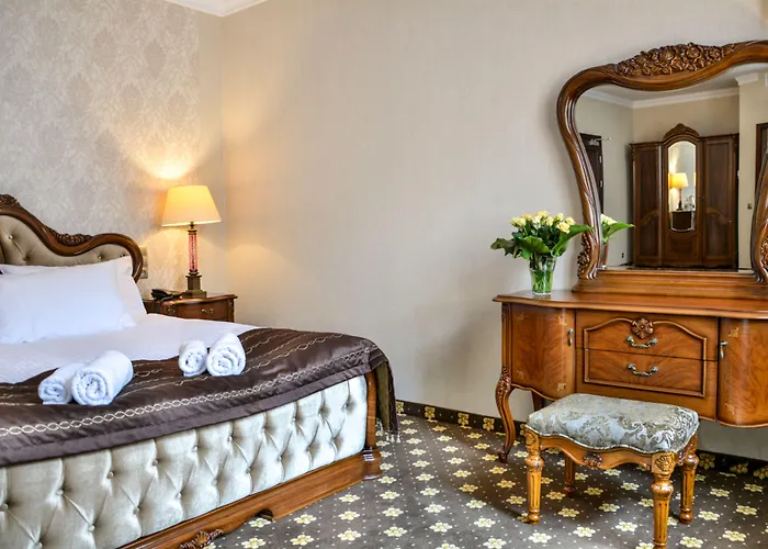 Aparthotel Komoda Club