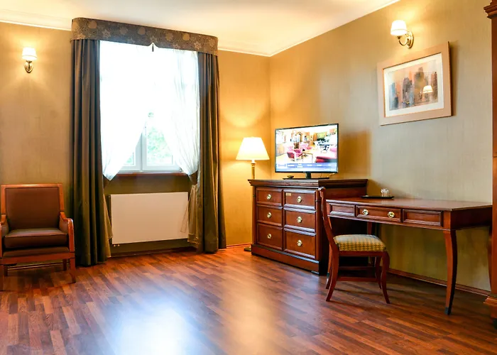 Aparthotel Komoda Club