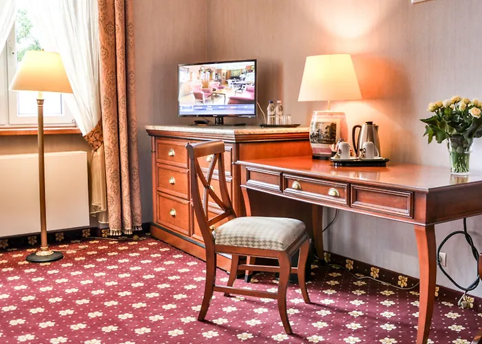 Aparthotel Komoda Club 4*