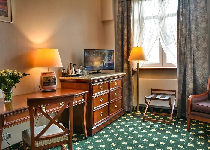 Komoda Club Aparthotel